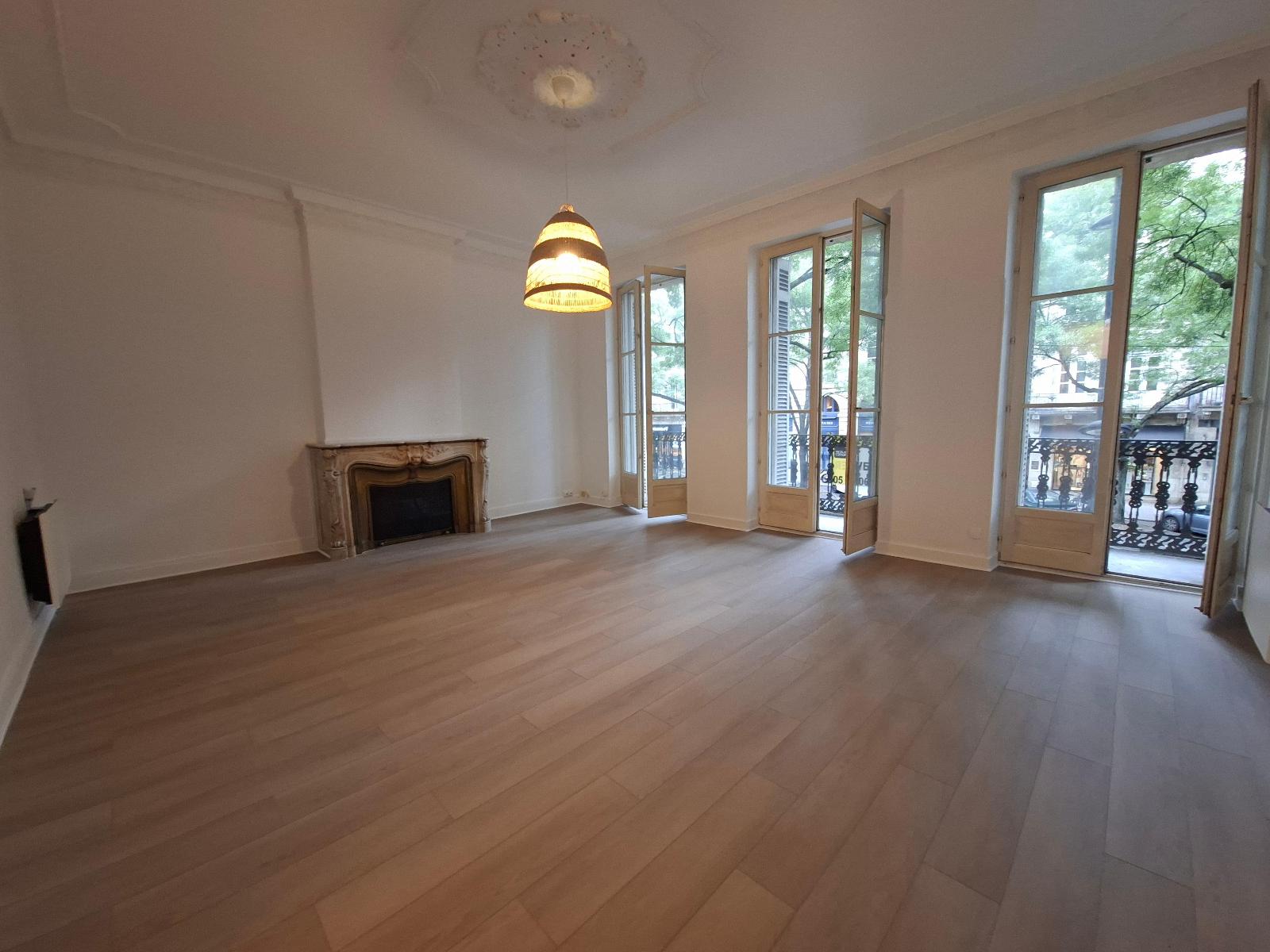 appartement 1 pièces - BORDEAUX
