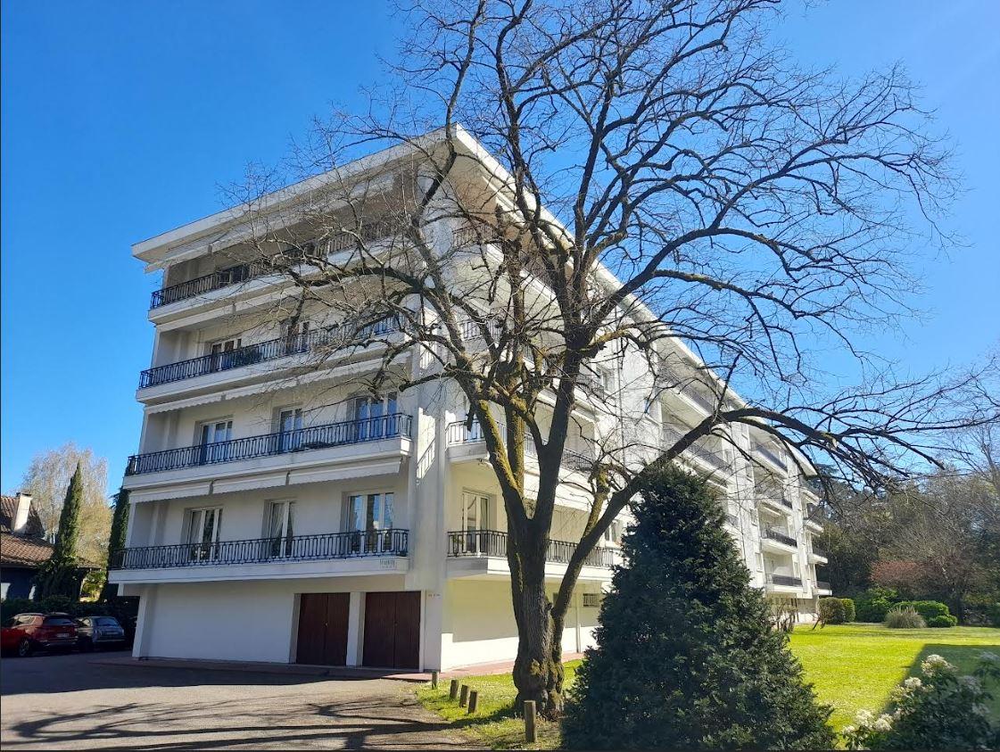 appartement 5 pièces - BORDEAUX