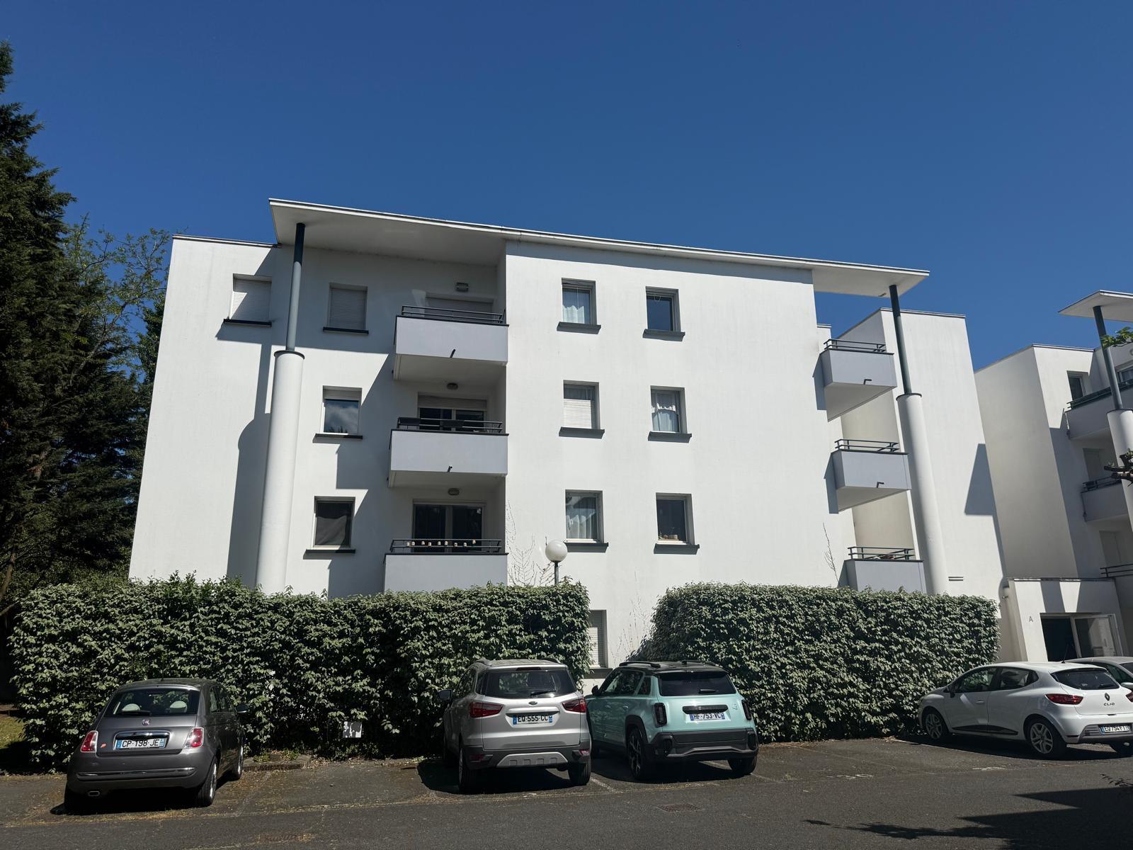 appartement 2 pièces - BORDEAUX